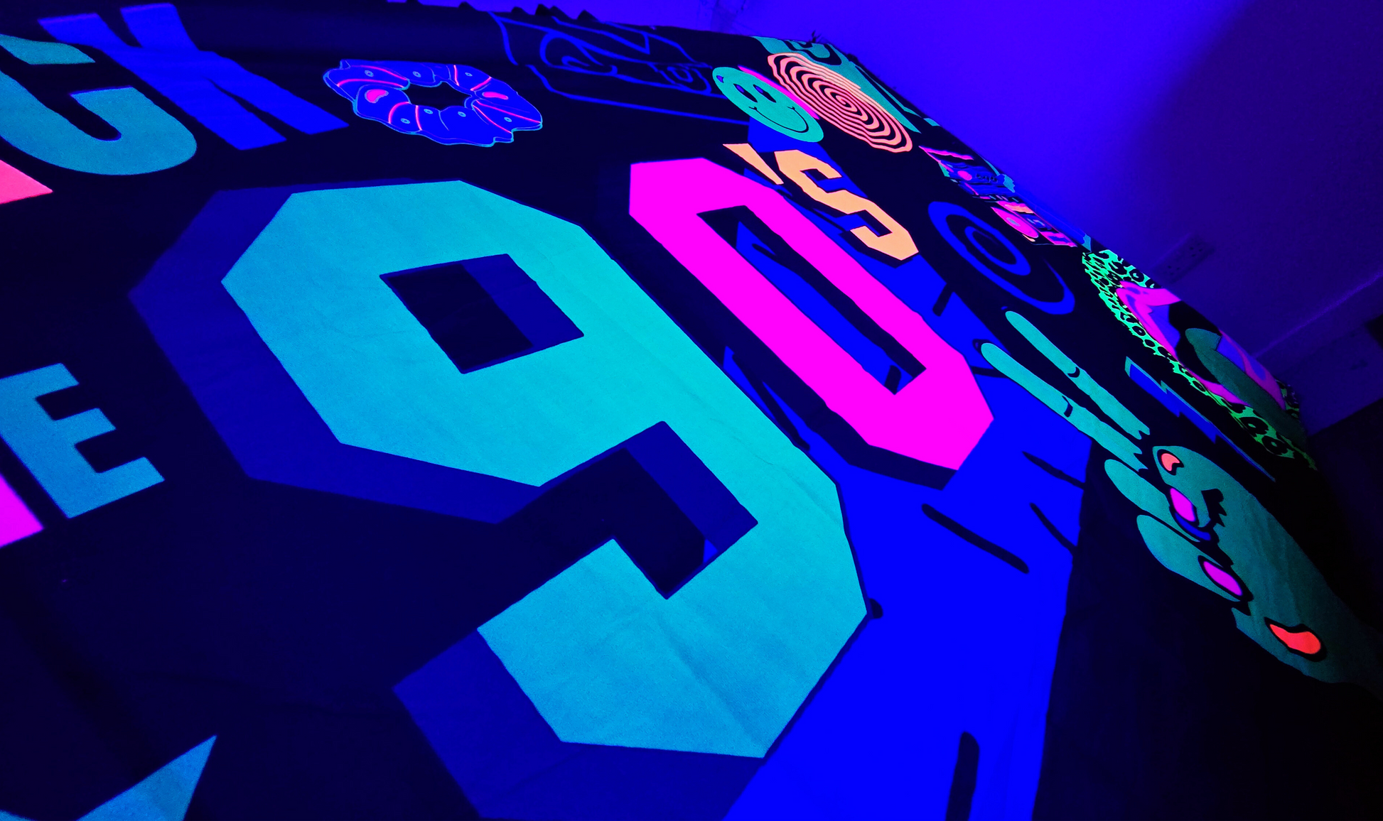 uv back to the 90s party room decoration tapestry
