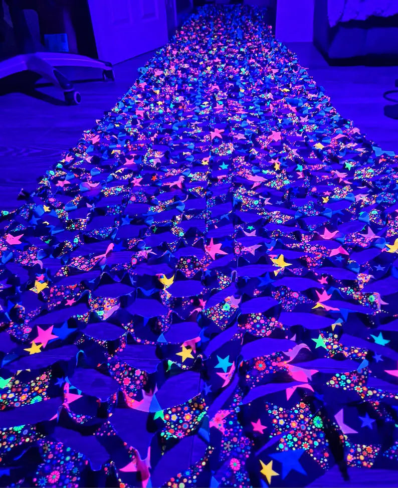 UV Décor blacklight star matrix Camo Netting