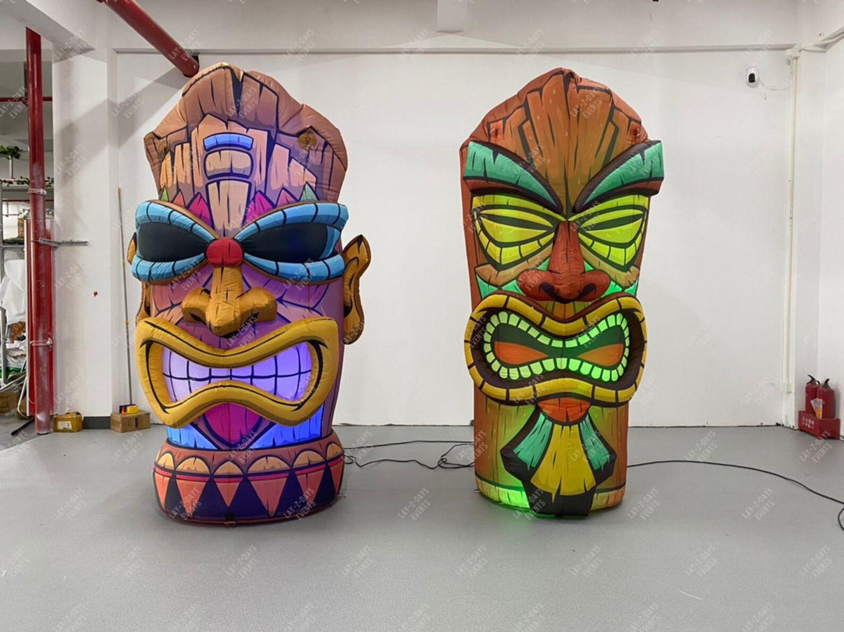 Inflatable giant Tiki Totem decoration for Hawaii party events, made by Lay-z-days Event's™, suitable for festive outdoor celebrations.