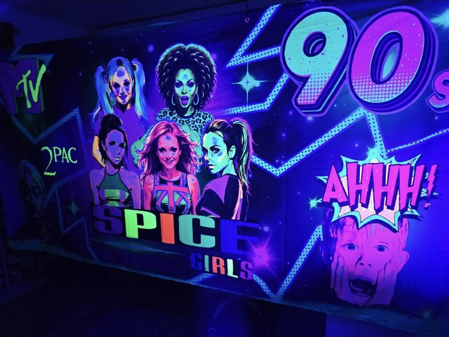 Uv Back to the 90s tapestry