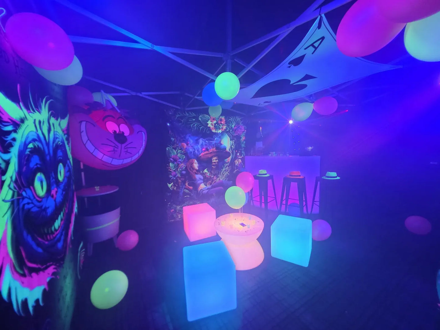uv reactive Wonderland Ace of spades event stretch decor