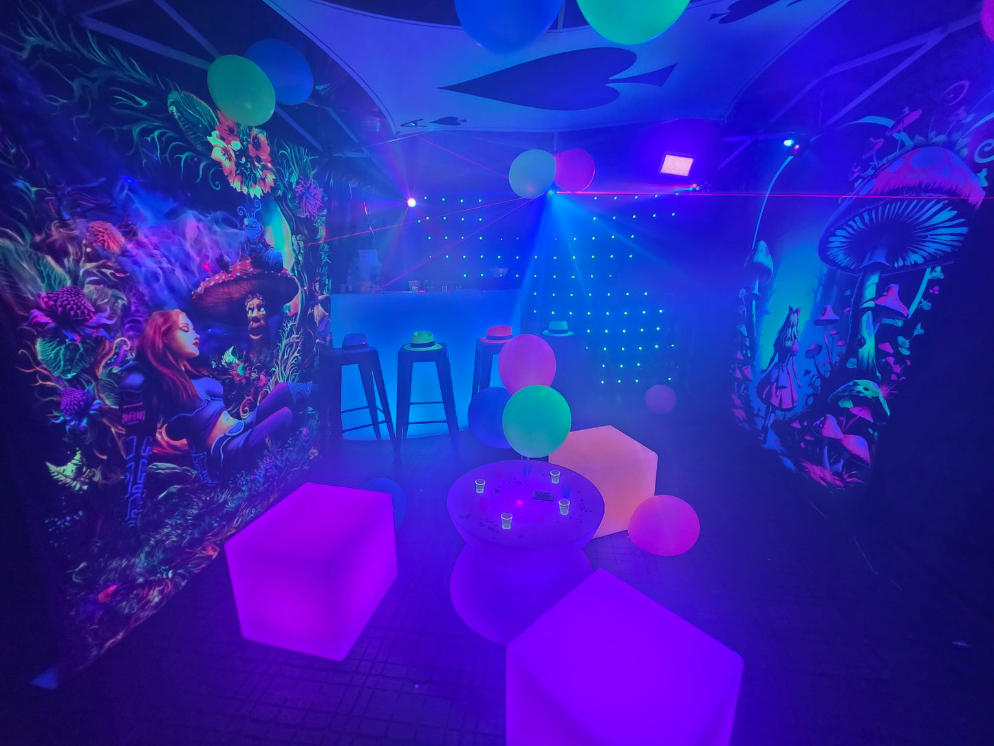 uv alice in wonderland party tent hire