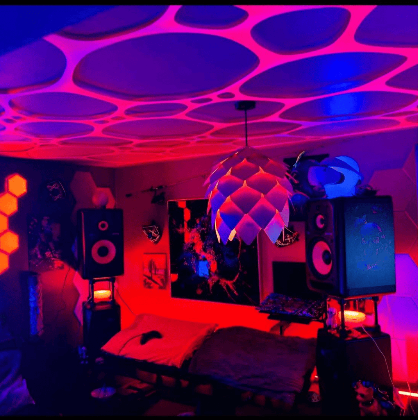 UV Neon Stretch Glow webbing decoration x3 pk - Lay-z-days Event's™UV Neon Stretch Glow webbing decoration x3 pk